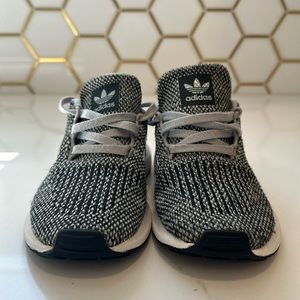 Adidas kids sneakers size 11k